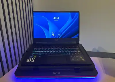MSI Stealth 15M – i7 / RTX 3060 / 16 GB / 1 TB SSD / 144 Hz