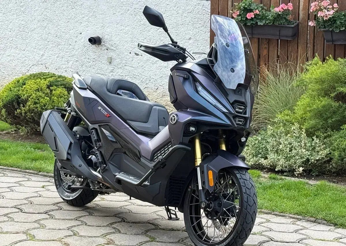 Voge SR 450 X