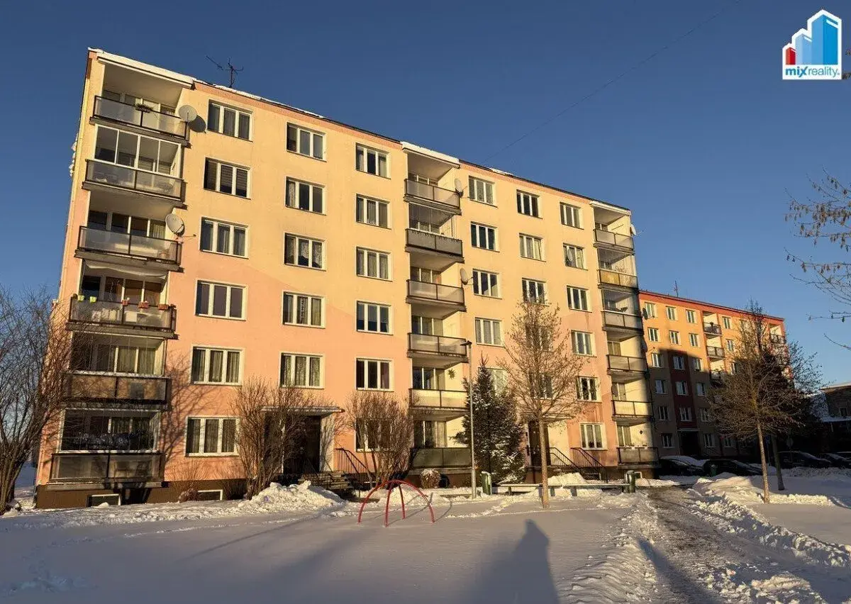 Pronájem bytové jednotky 2+1 ve městě Nové Sedlo u Lokte