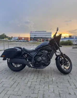 Honda Rebel CMX1100 Touring