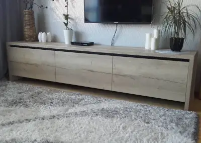Skříňka