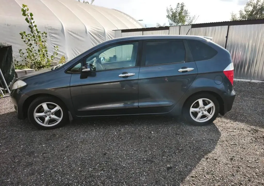 Honda FR-V – 2005, 263 840 km