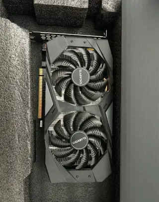 GIGABYTE GeForce RTX2060 6gb