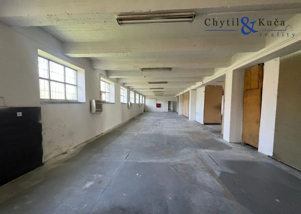 Pronájem výrobních / skladových prostor ( 1.500 m2 ), Přerov