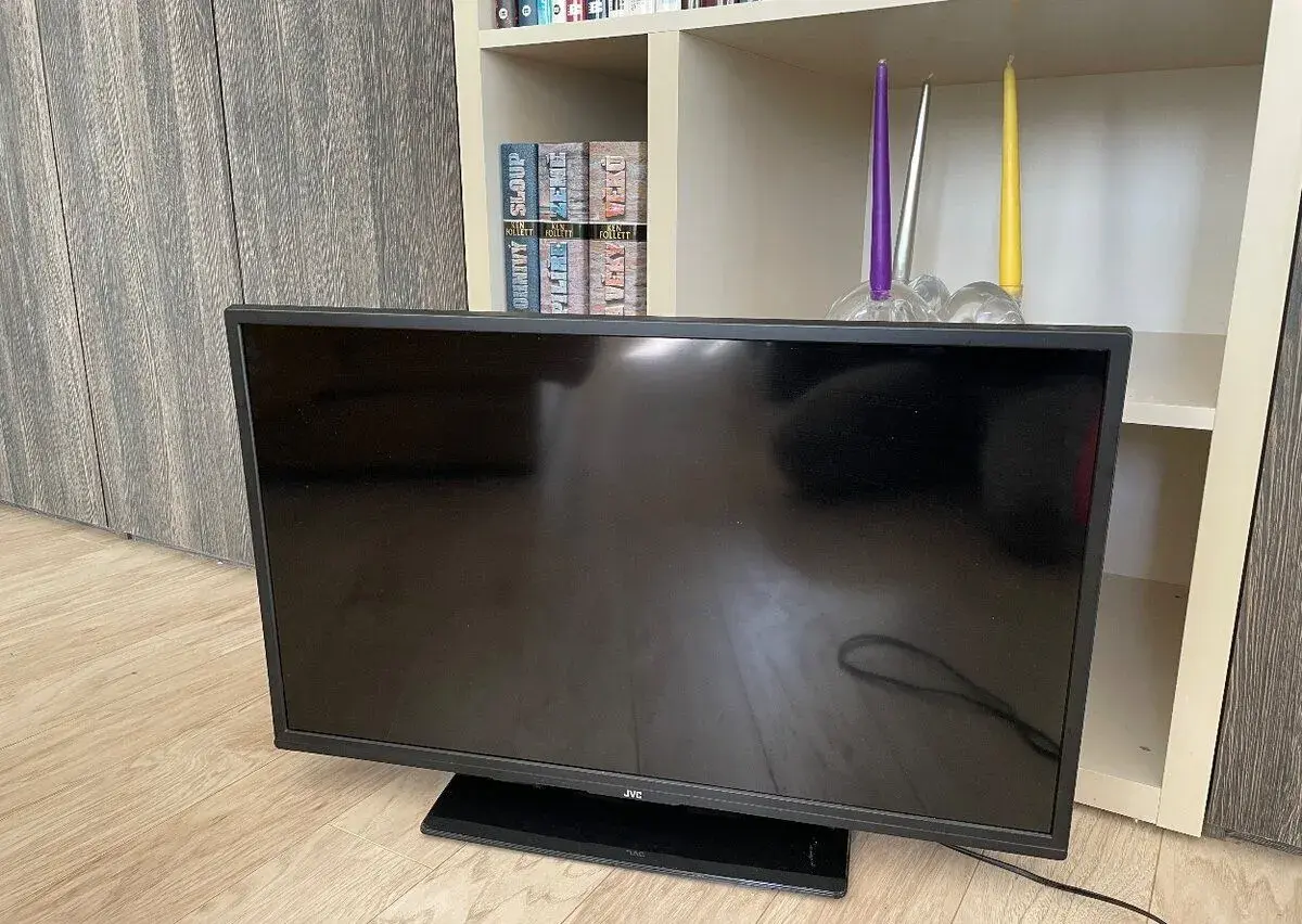televizor, televize, telka JVC LT-32VF5095