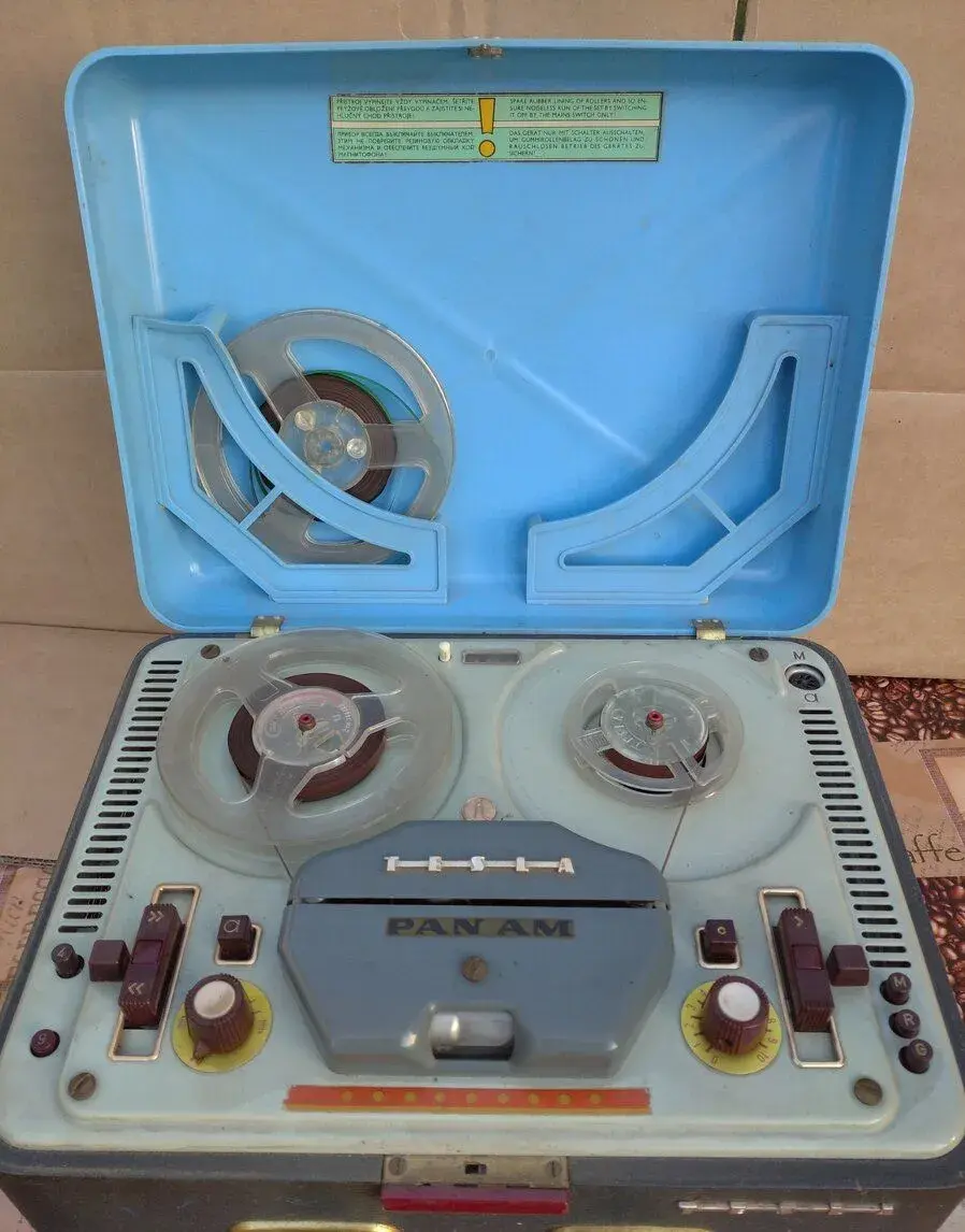 TESLA Soner duo