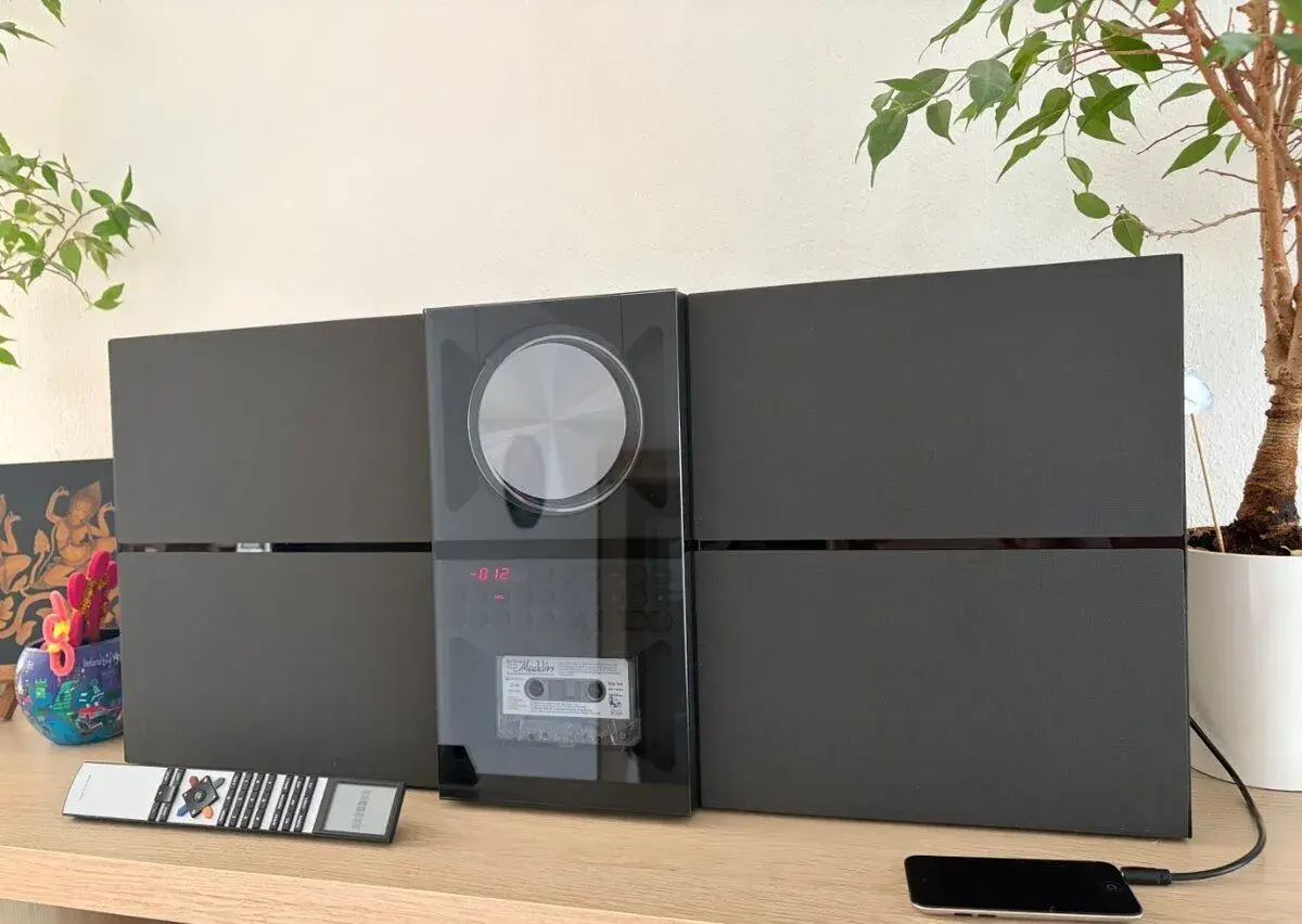 Bang Olufsen Beosound Century