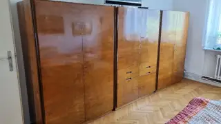 Věnuji za odvoz nábytek