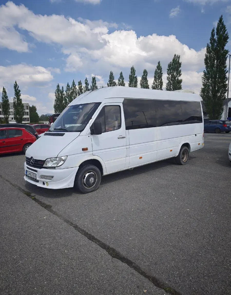 Mercedes-Benz Sprinter