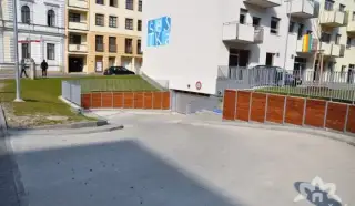 Pronájem vyhrazeného garážového stání, Uherské Hradiště - ce