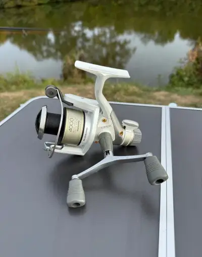Naviják Shimano Stradic GTM 4000 Made in Japan