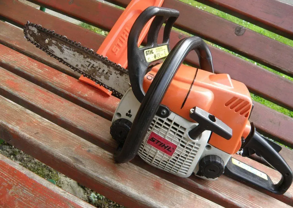 Motorová pila Stihl 017