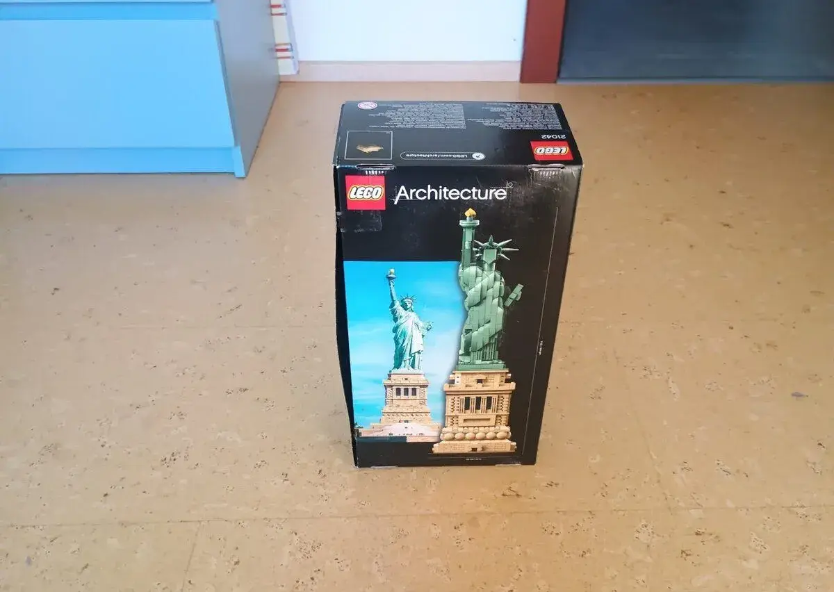 Lego Architecture 21042 Statue of Liberty