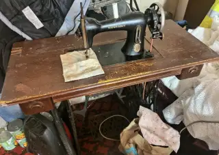 Minerva Bobbin se stolkem