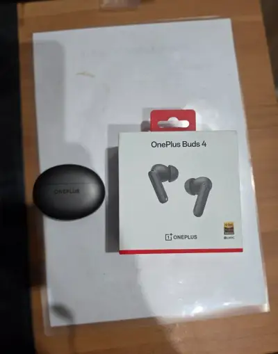 Oneplus Buds 4 v záruce