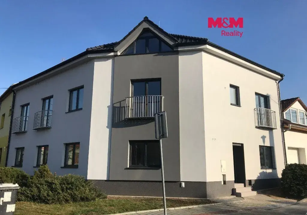 Pronájem bytu 1+kk, 38 m², Brno, ul. U hřiště