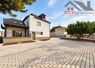 Pronájem bytu 2+kk, 73,5 m2, Černožice nad Labem