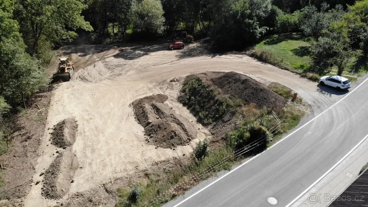 Prodej 2 stavebních pozemků – Přerov-Penčice / 1 330m2 každý