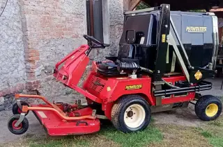 Profesionální zahradní traktor diesel 26 HP