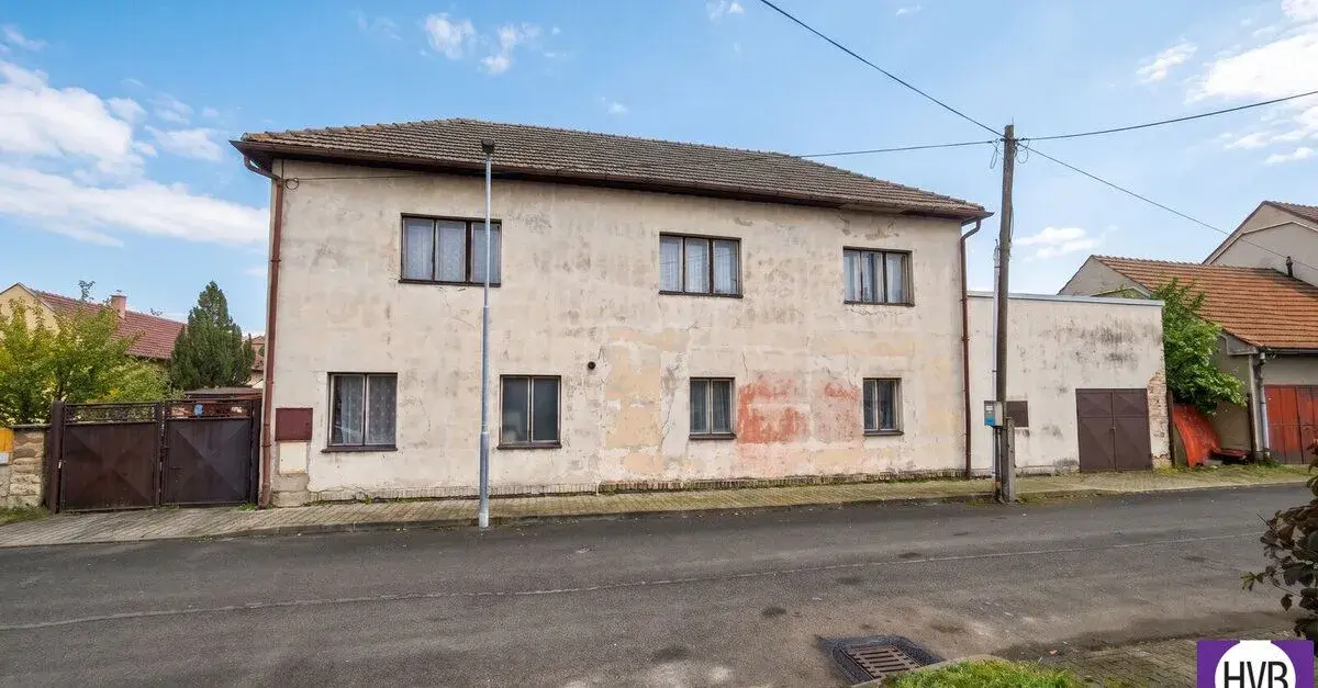 Prodej RD 5+kk/G 195 m², pozemek 569 m², Všetaty, okr. Mělní
