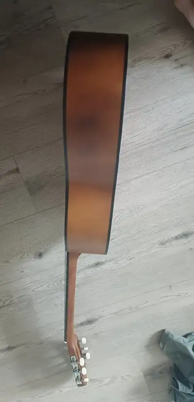 Klasickou kytaru