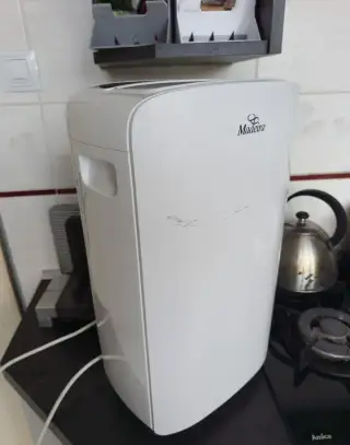 Odvlhčovač Madeira Tanimara 20l/24h