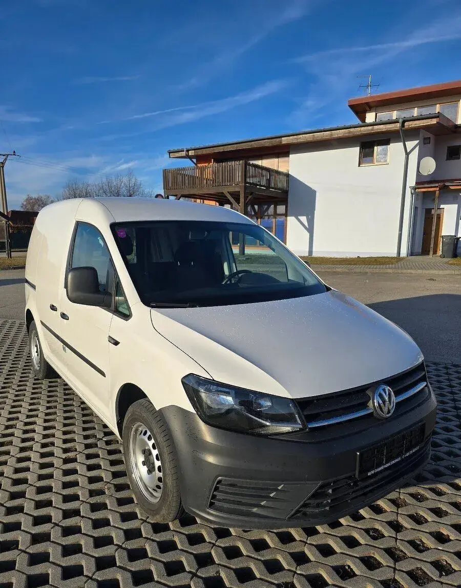 Volkswagen Caddy – 2021, 221 650 km