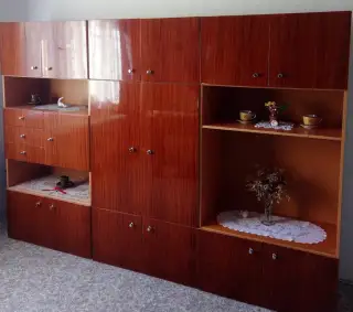 Pokojová obývací stěna , světlý mahagon