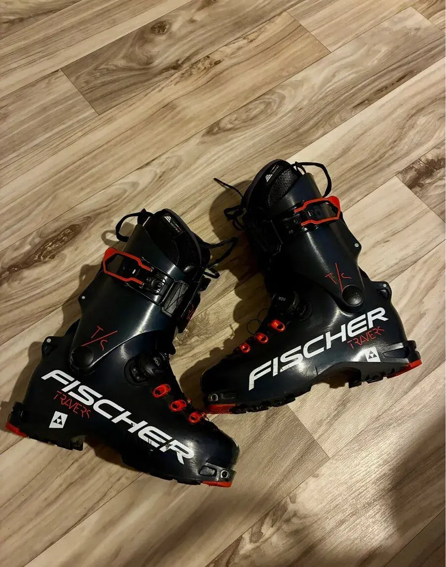 Skialpové boty Fischer Travers TS 24,5 (EU 38 2/3)