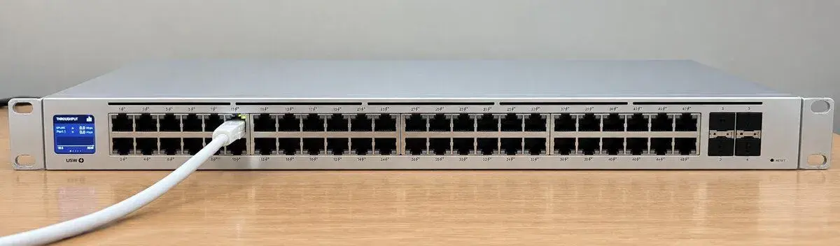 Ubiquiti UniFi USW-48-PoE