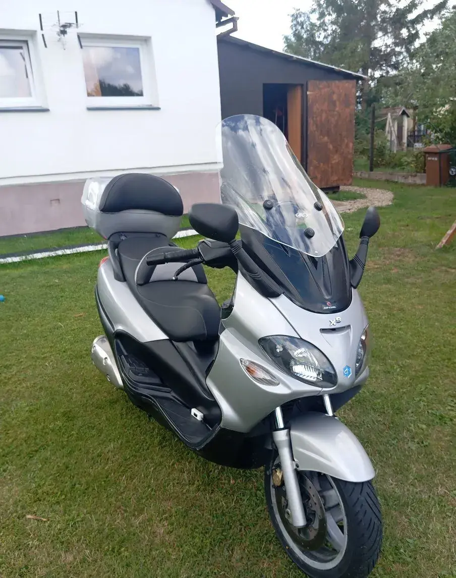 Piaggio X9 500ie ve vynikajícím stavu