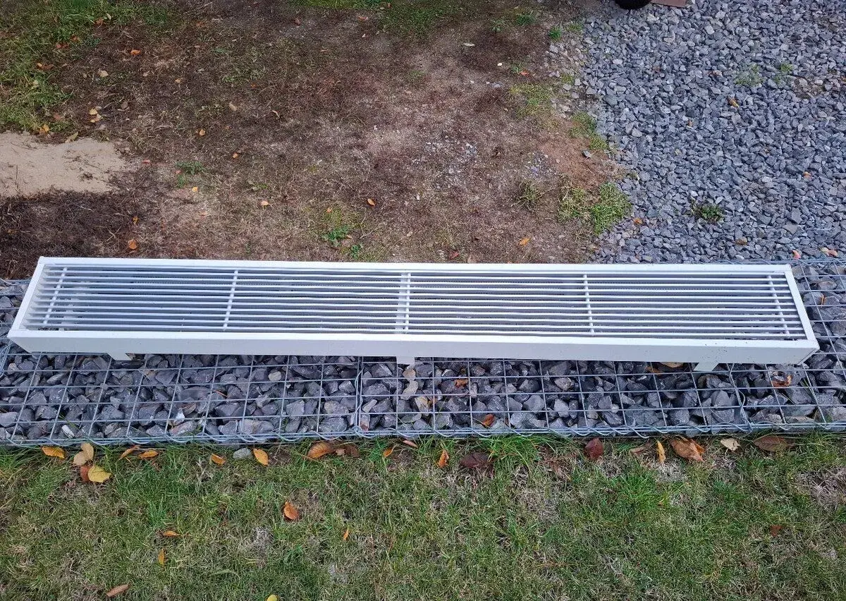 Podlahový radiátor (konvertor) fancoil