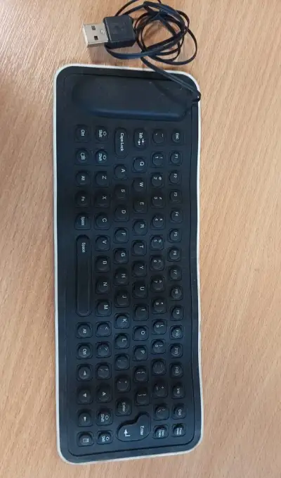 přenosná mini flexibilní silikonová klávesnice