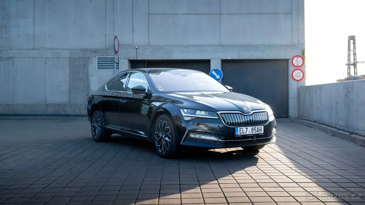 Pronájem, půjčovna Uber Bolt Liftago, vozy Škoda