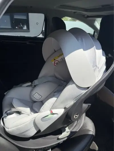Autosedačka Cybex Cloud T + základna cloud T