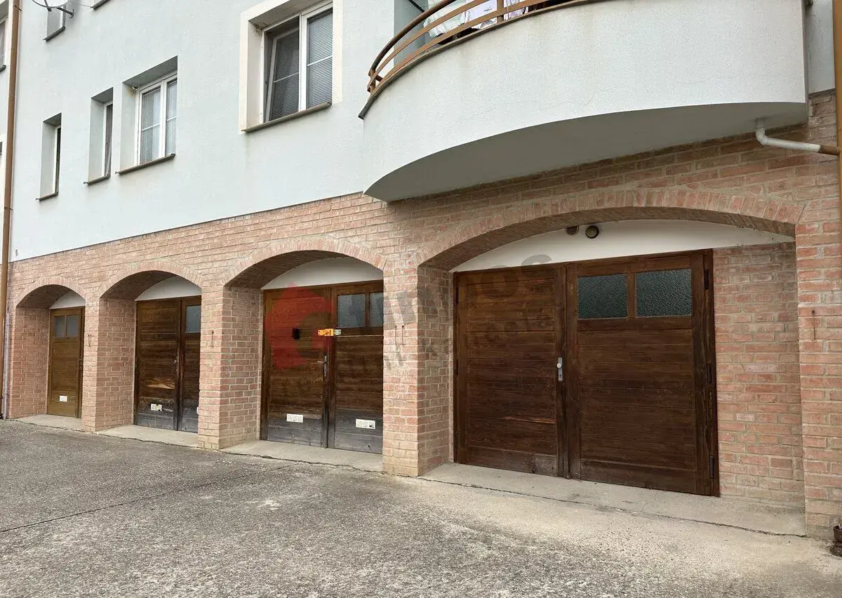 Prodej garáže 20 m2 ve Ždánicích, okres Hodonín
