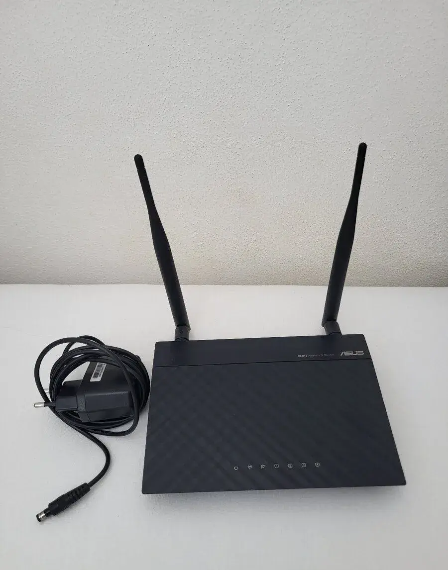 WiFi router ASUS RT-N12