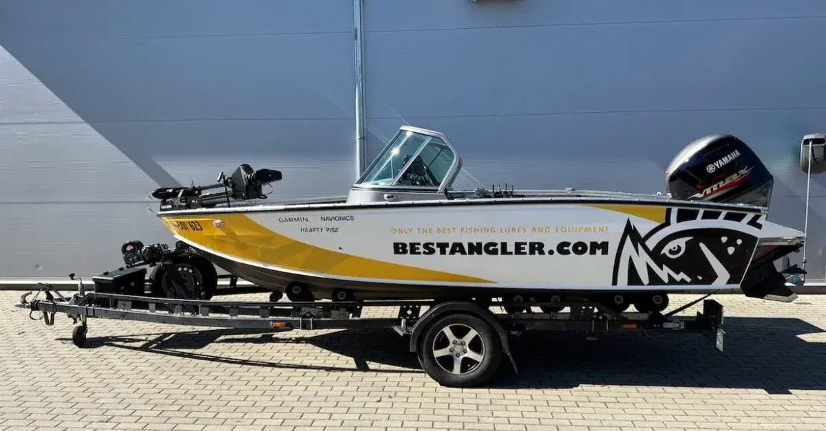 Loď Vizion 500 + Yamaha 115 HP + přívěs a výbava, odpoč. DPH