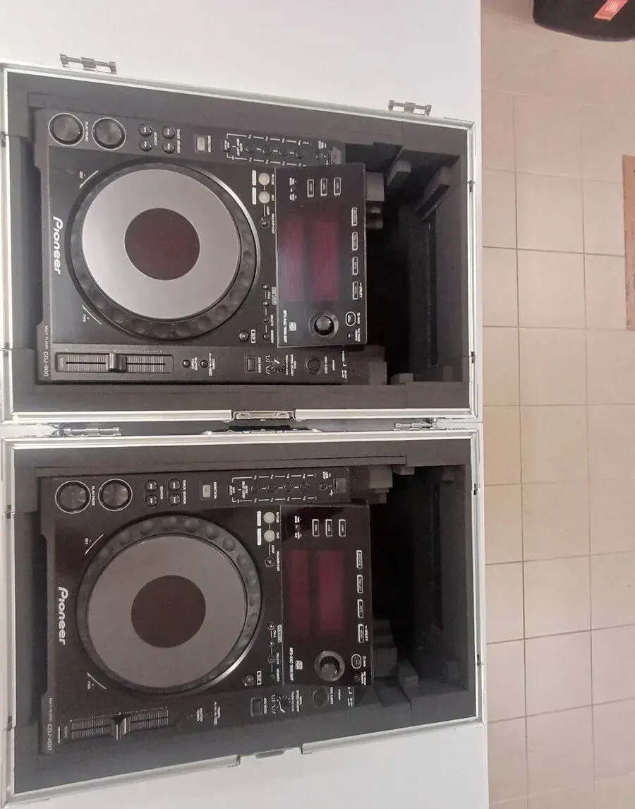 Přehrávač CDJ PIONEER-900 USB