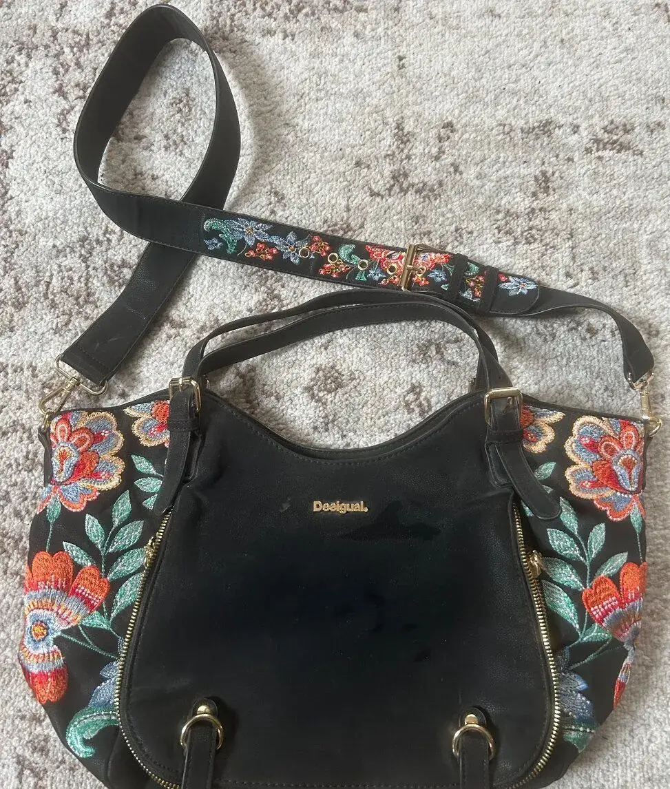 Kabelka Desigual