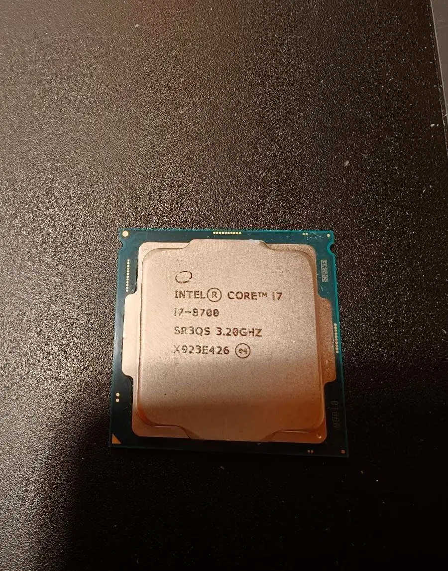 Intel Core i7-8700