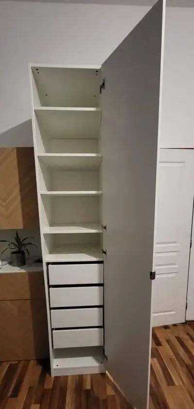 Vysoká skříň IKEA PAX bílá