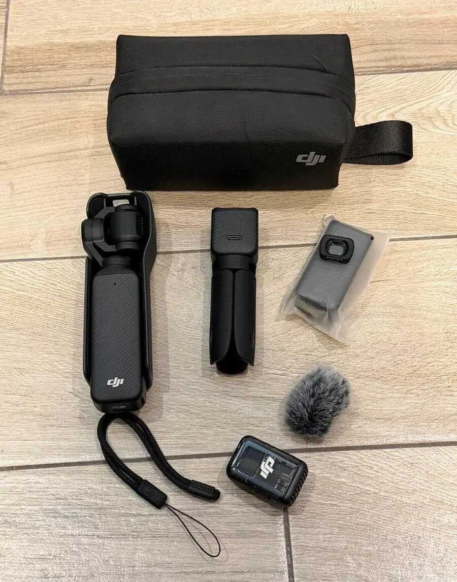 DJI Osmo Pocket 3 Creator Combo – jako nový