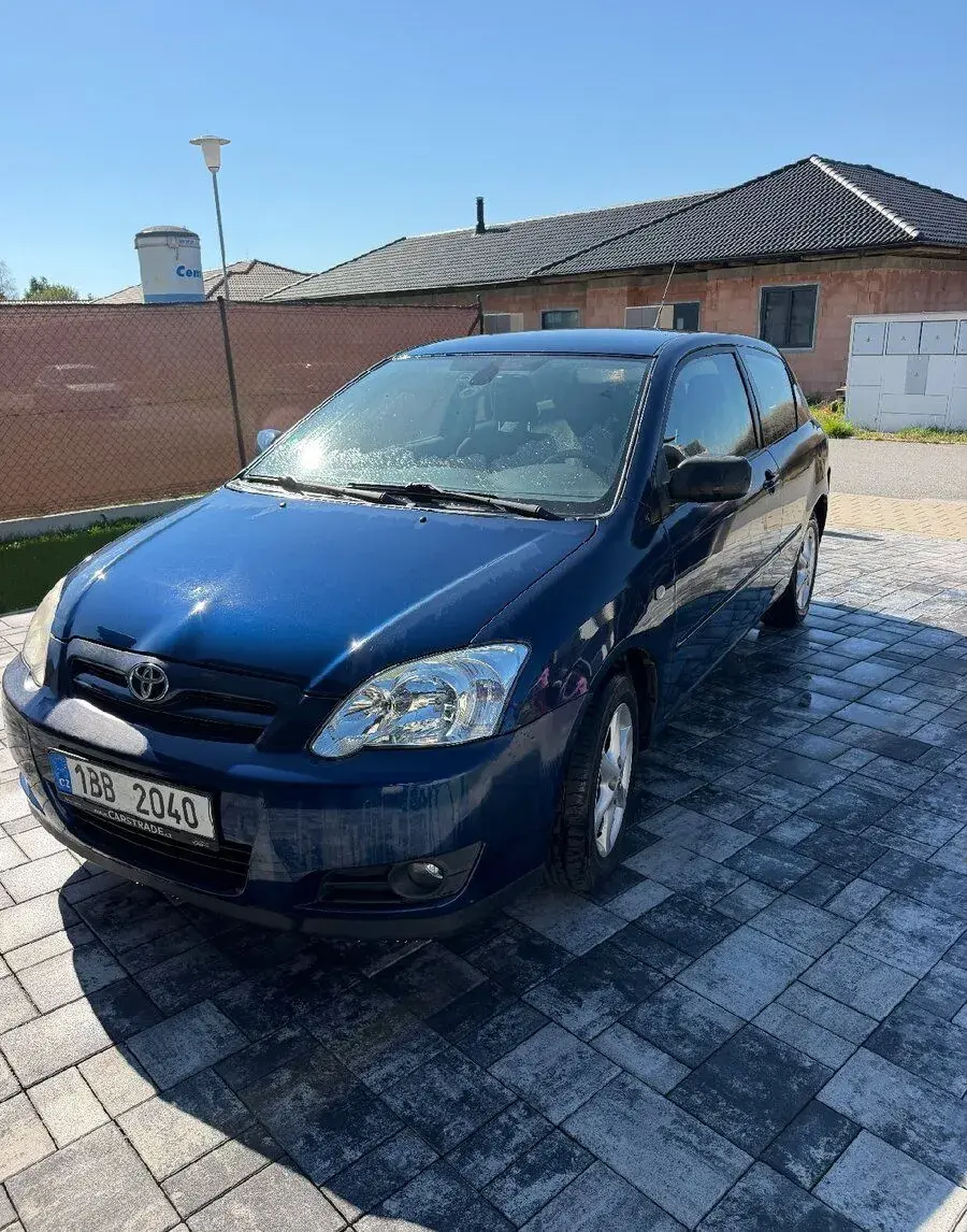 Toyota Corolla – 2004, 223 222 km