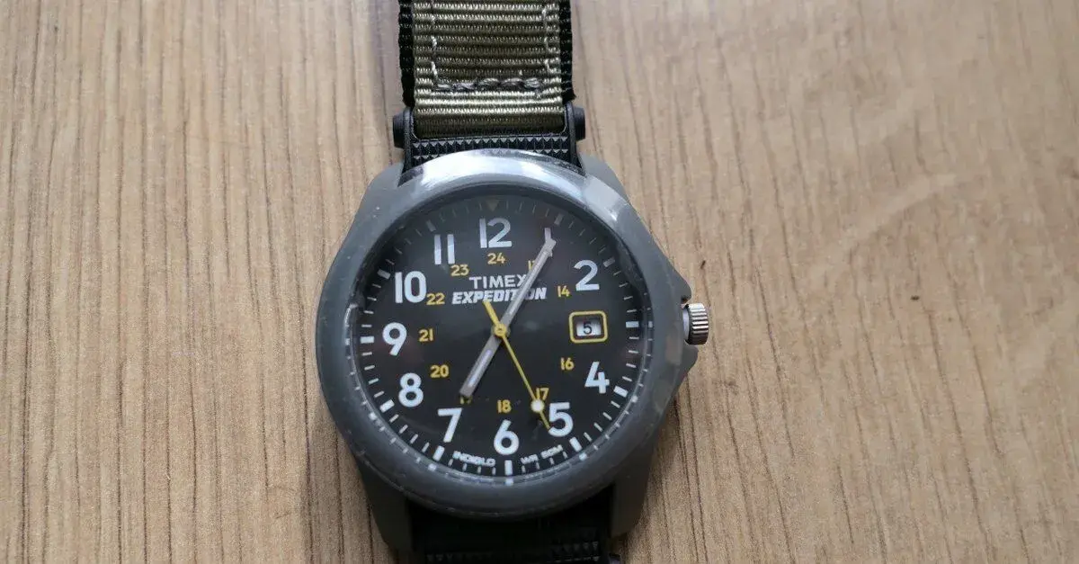 Timex Expedition Camper T42571 (nové)