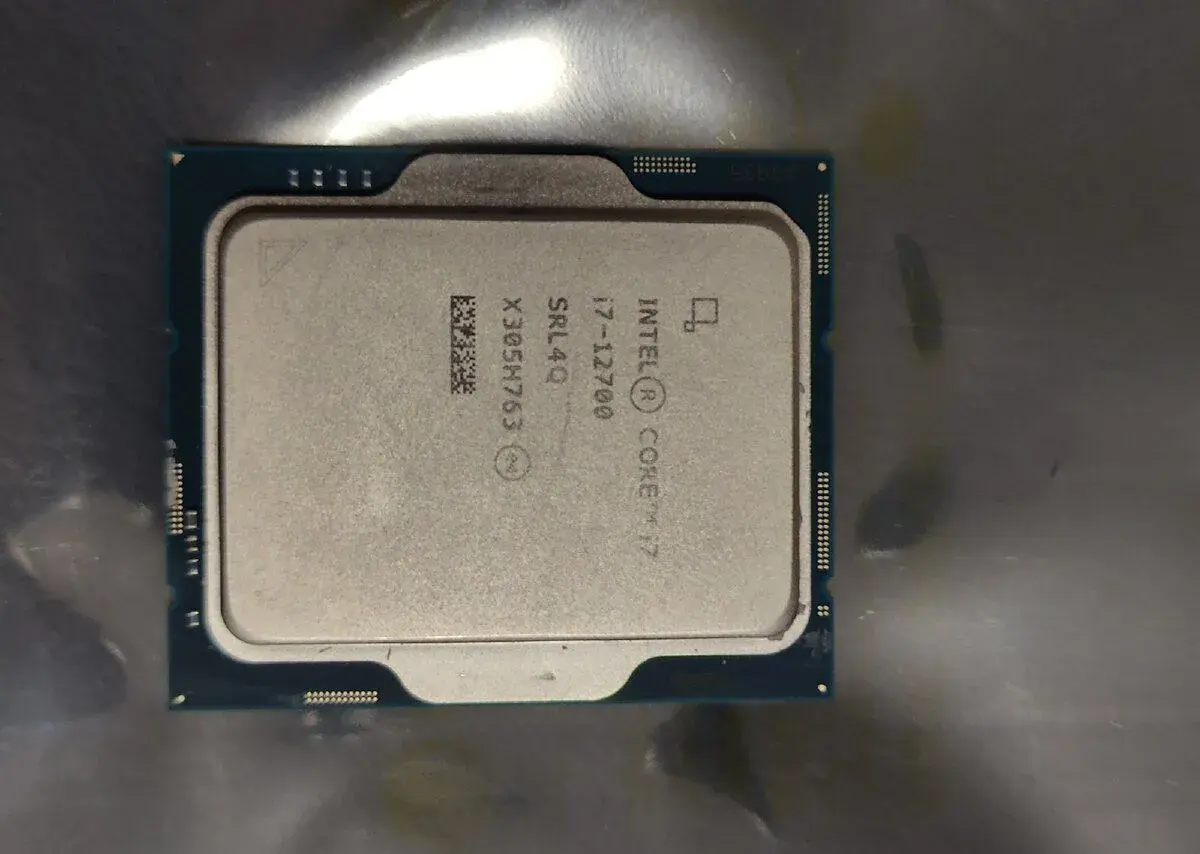 Intel core i7 12700 LGA 1700