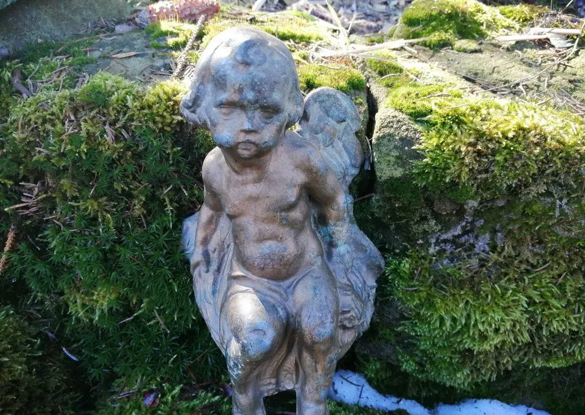 Mosazný andílek s pěknou patinou