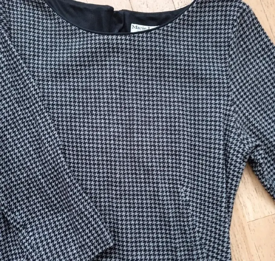 TEPLEJŠÍ ŠATY S TŘÍČTVRTEČNÍM RUKÁVEM VEL. L