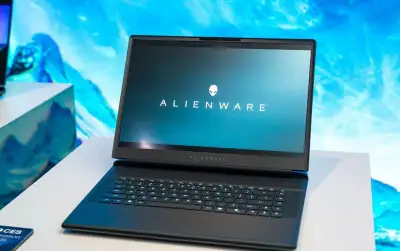 OLED_ALIENWARE 16 AREA-51_240HZ_U9-290HX_32GB_RTX 5070 8GB