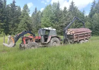 Zetor Crystal 16145 + STS Prachatice vyvážečka